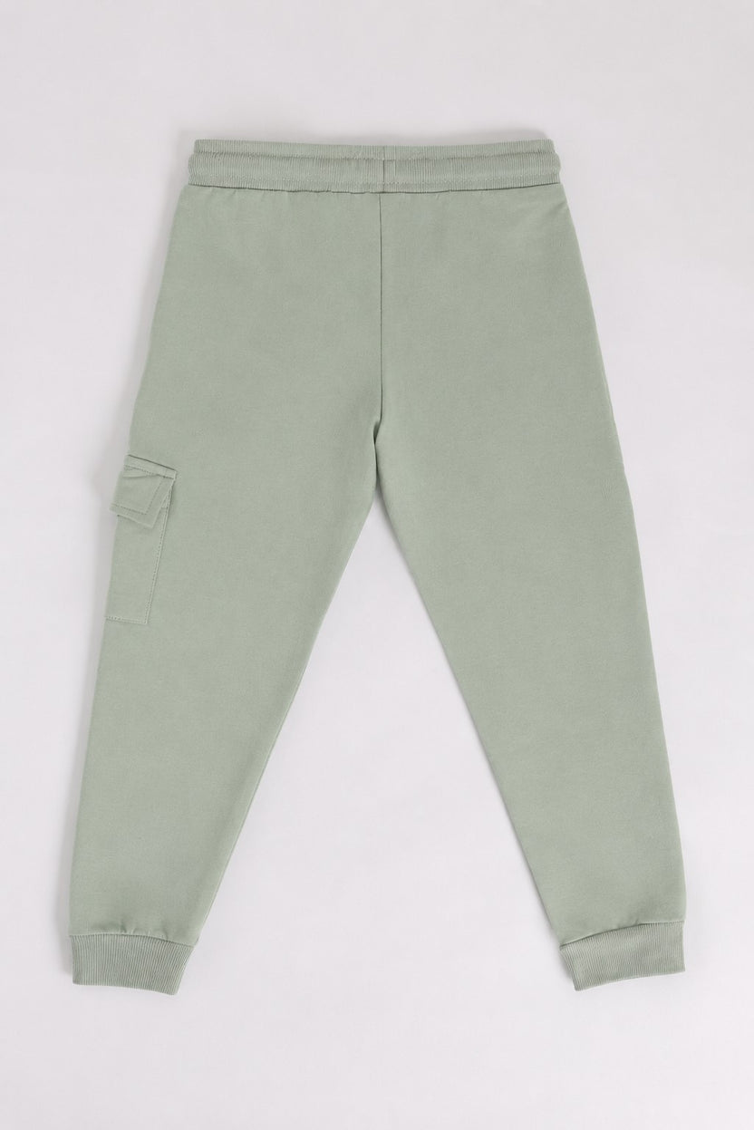 Green Typographic Regular Fit Jogger With 3 Pocket For Boys - Image 3