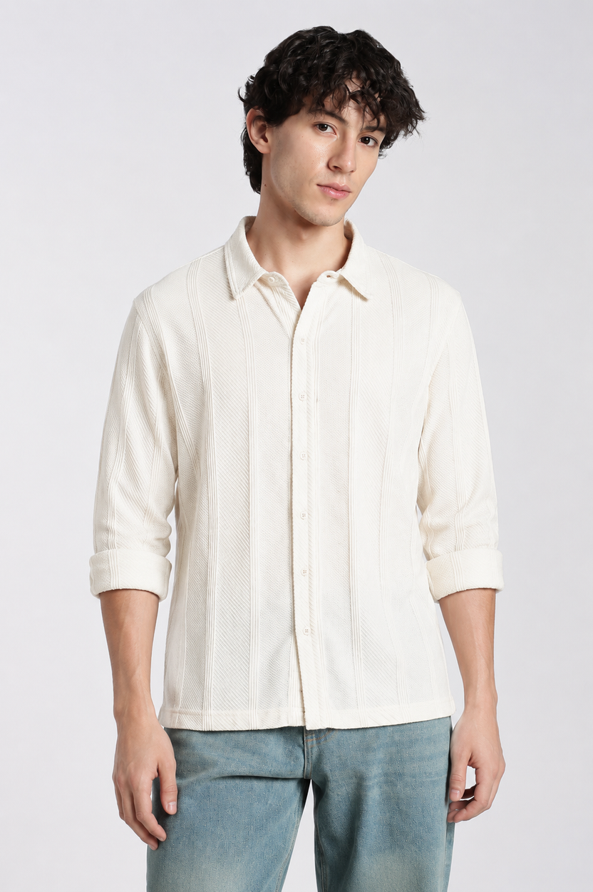 Off White Textured Regular Fit Shirt For Men - Image 2
