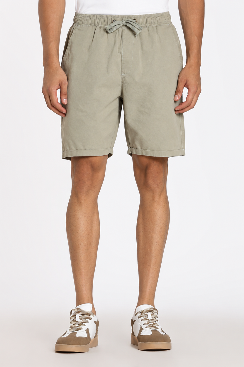 Light Green Regular Fit Shorts With 3 Pocket For Men - Image 2