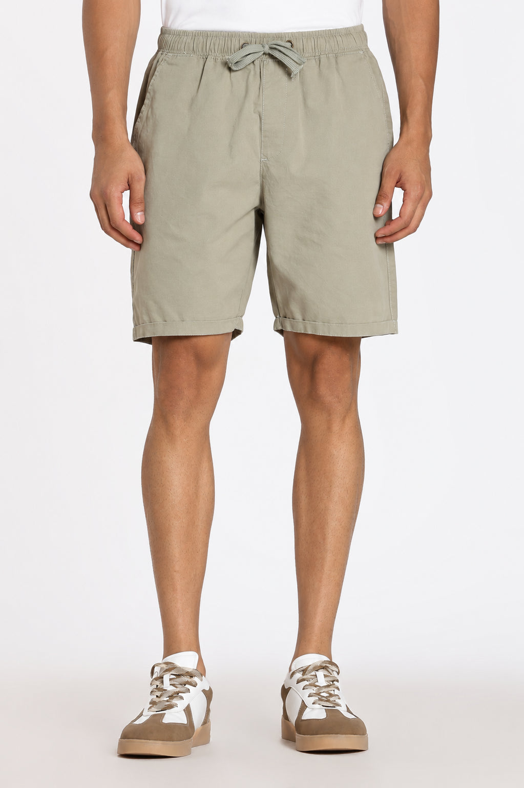 Light Green Regular Fit Shorts With 3 Pocket For Men - Image 2