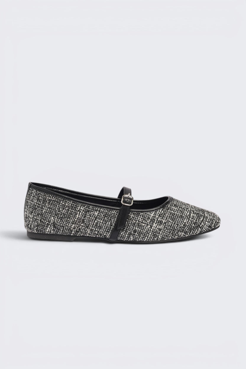 Black Textured Ballerina For Women - Image 2