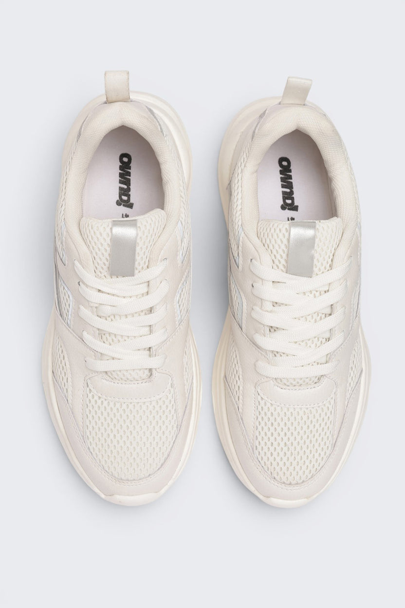 Off White Lace-Up Sneaker For Women - Image 4