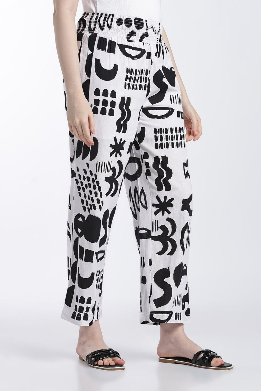 White and Black Wide Leg Fit Casual Trouser With 2 Pocket for Women - Image 4