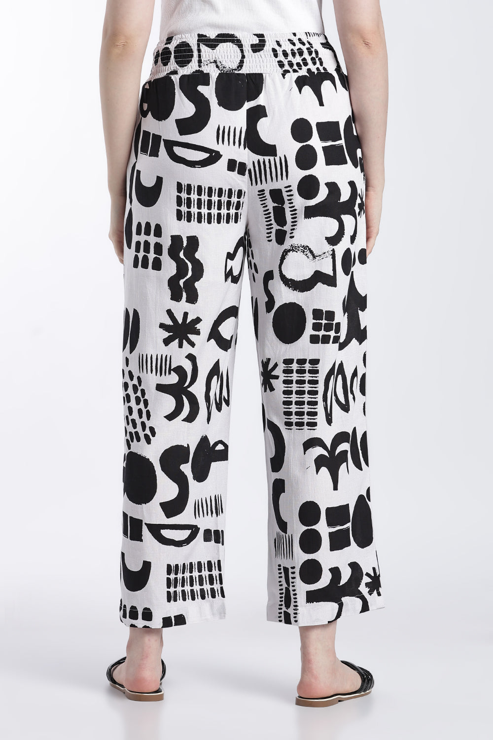 White and Black Wide Leg Fit Casual Trouser With 2 Pocket for Women - Image 5