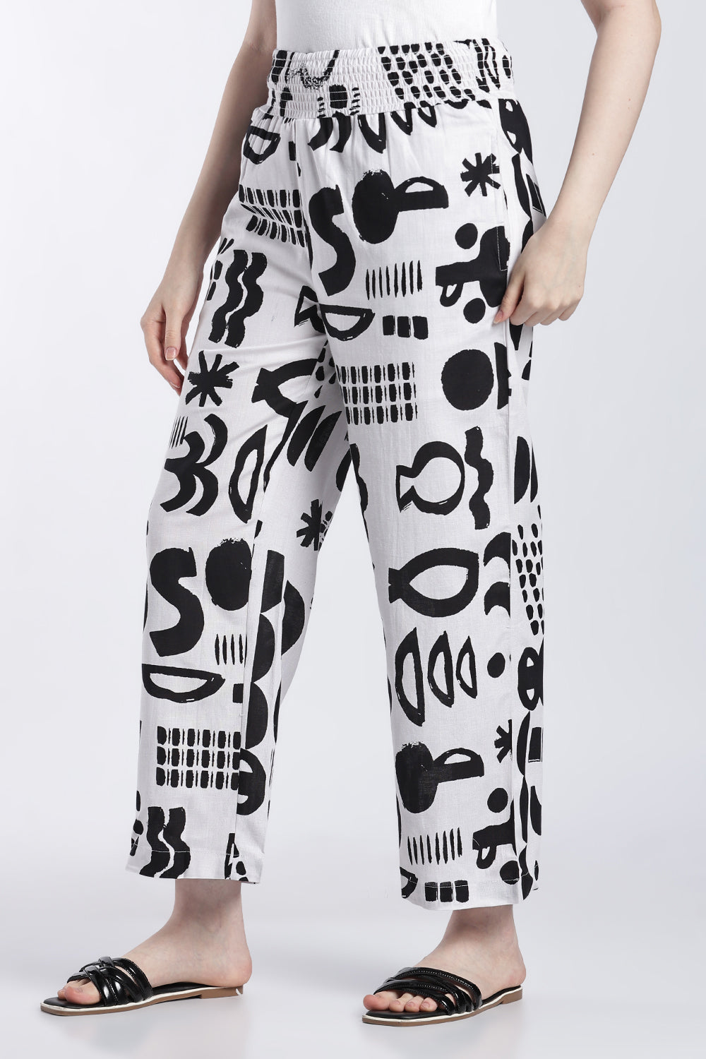 White and Black Wide Leg Fit Casual Trouser With 2 Pocket for Women - Image 6