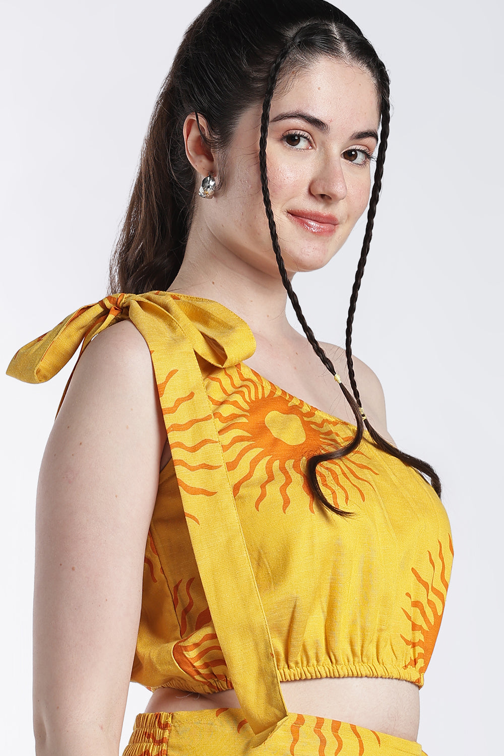Yellow Shoulder Straps Sleeves Regular Fit Crop Top - Image 7