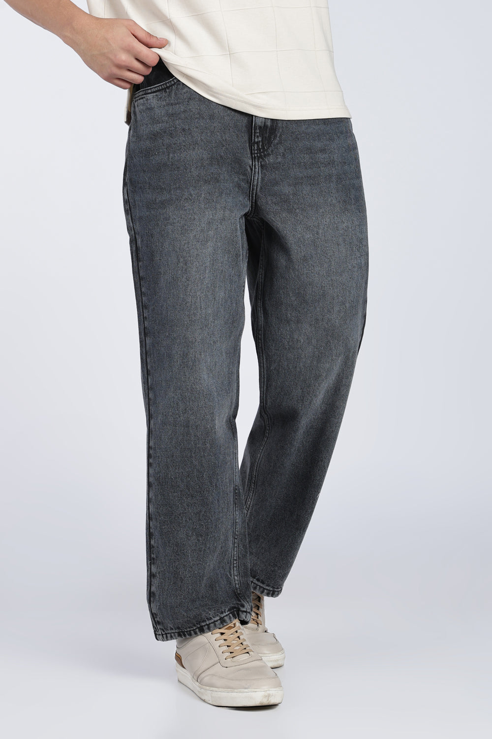 Charcoal Relaxed Fit Jeans With 5 Pocket For Men - Image 1