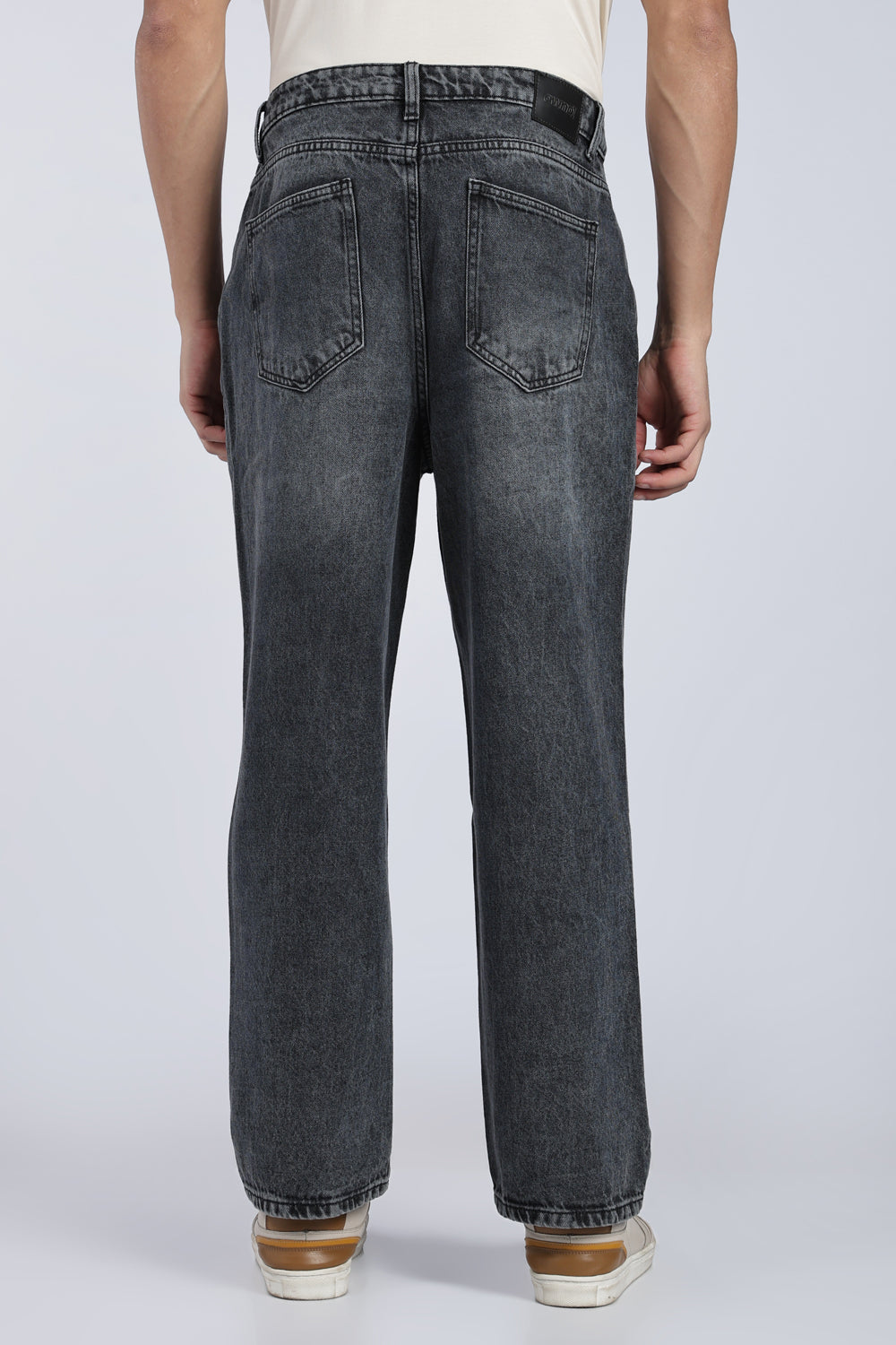Charcoal Relaxed Fit Jeans With 5 Pocket For Men - Image 5