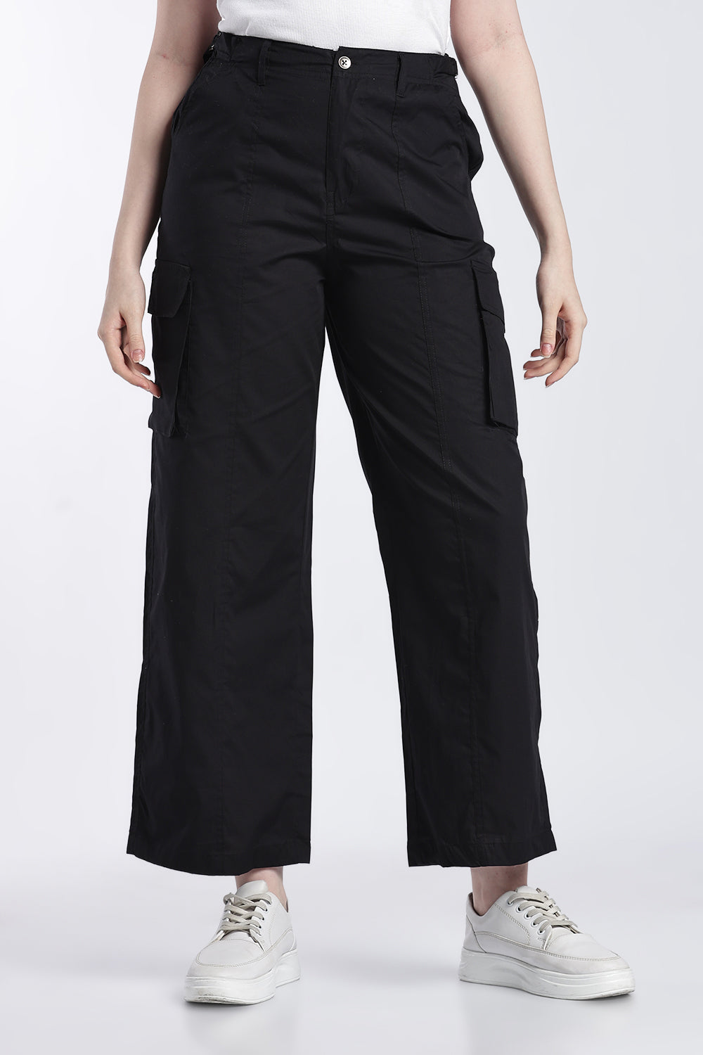 Black Jogger Fit Cargo Trouser With 6 Pocket For Women - Image 2
