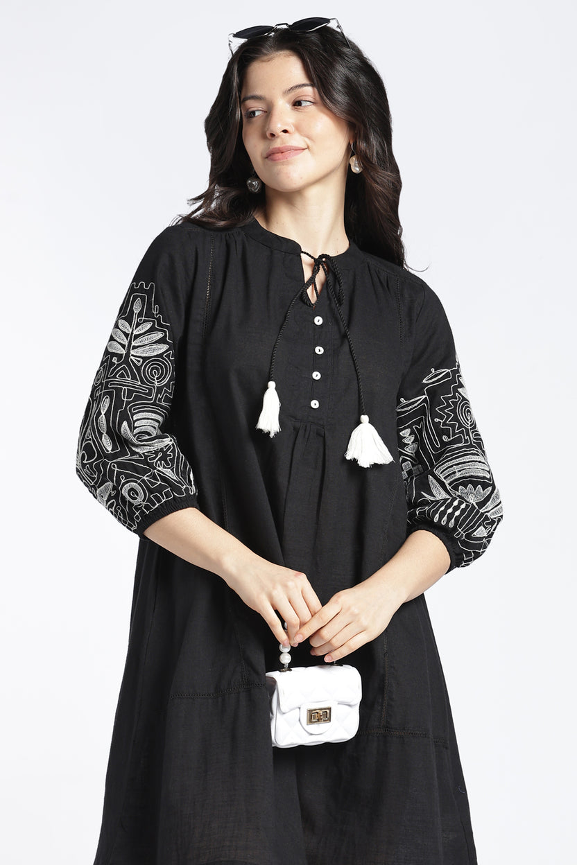 Womens Regular Black Embroidered Dress - Image 2