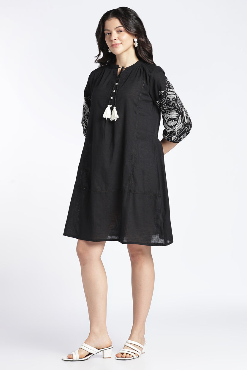 Womens Regular Black Embroidered Dress - Image 4