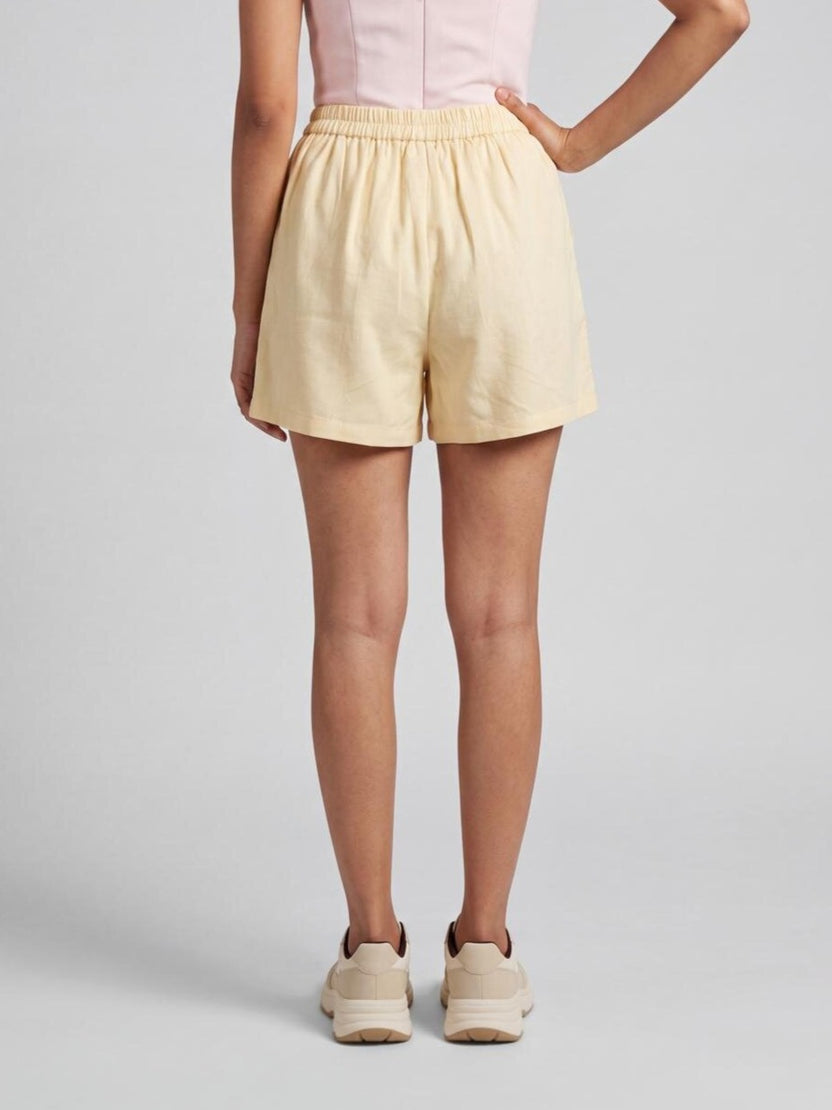 Women Yellow Regular Fit Shorts With 2 Pocket - Image 5
