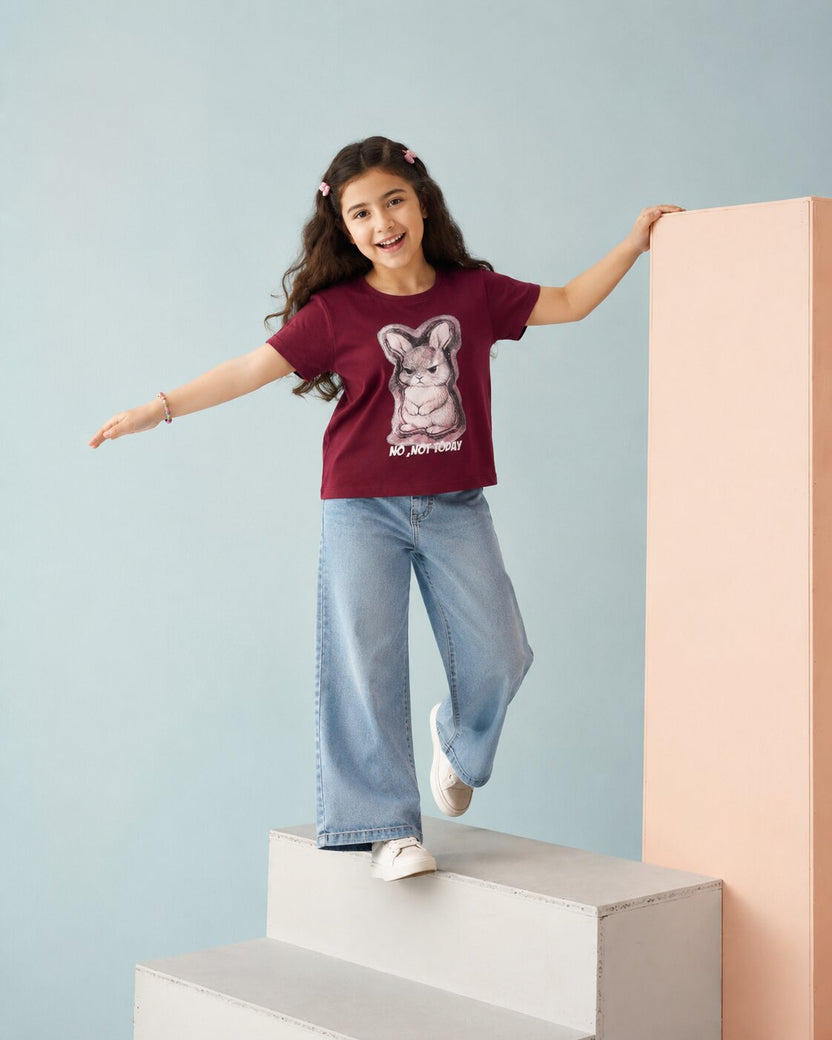 Tweens Girls Maroon Graphic Regular Fit T-Shirt - Image 1
