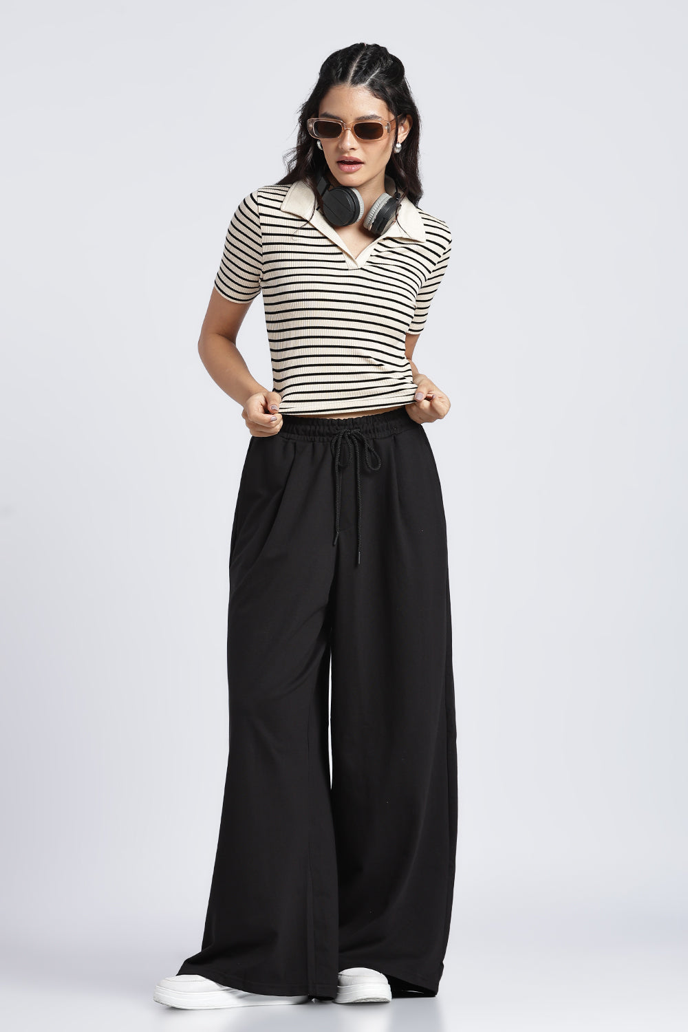 Womens Wide Leg Relaxed Solid Joggers - Image 6