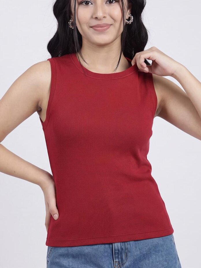 Womens Regular Textured Red Tank Top - Image 3