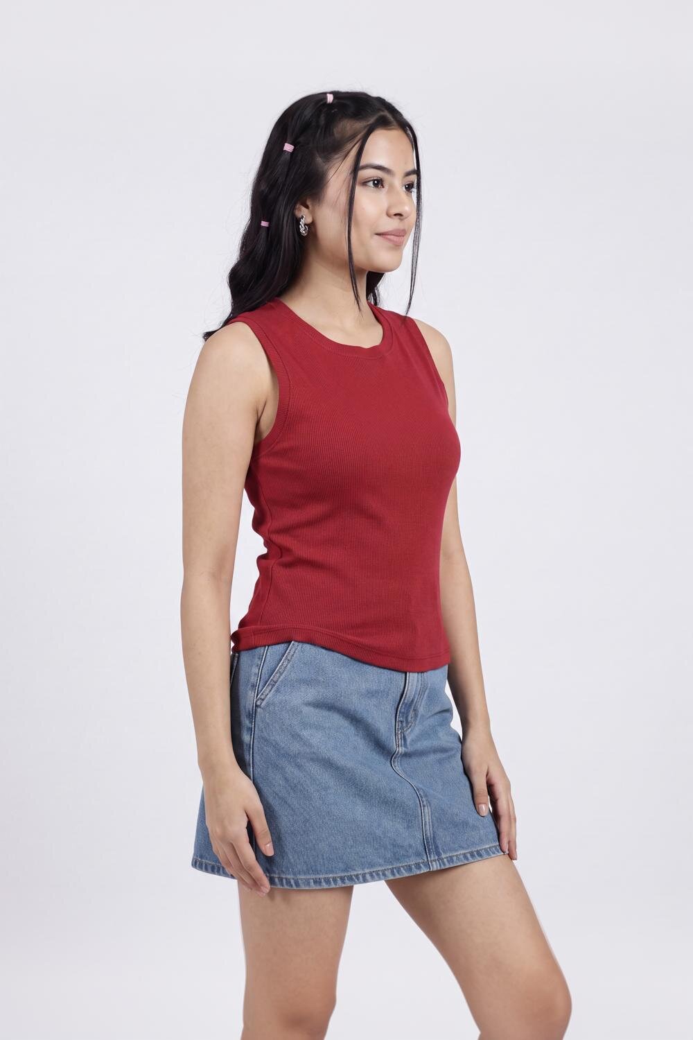 Womens Regular Textured Red Tank Top - Image 4