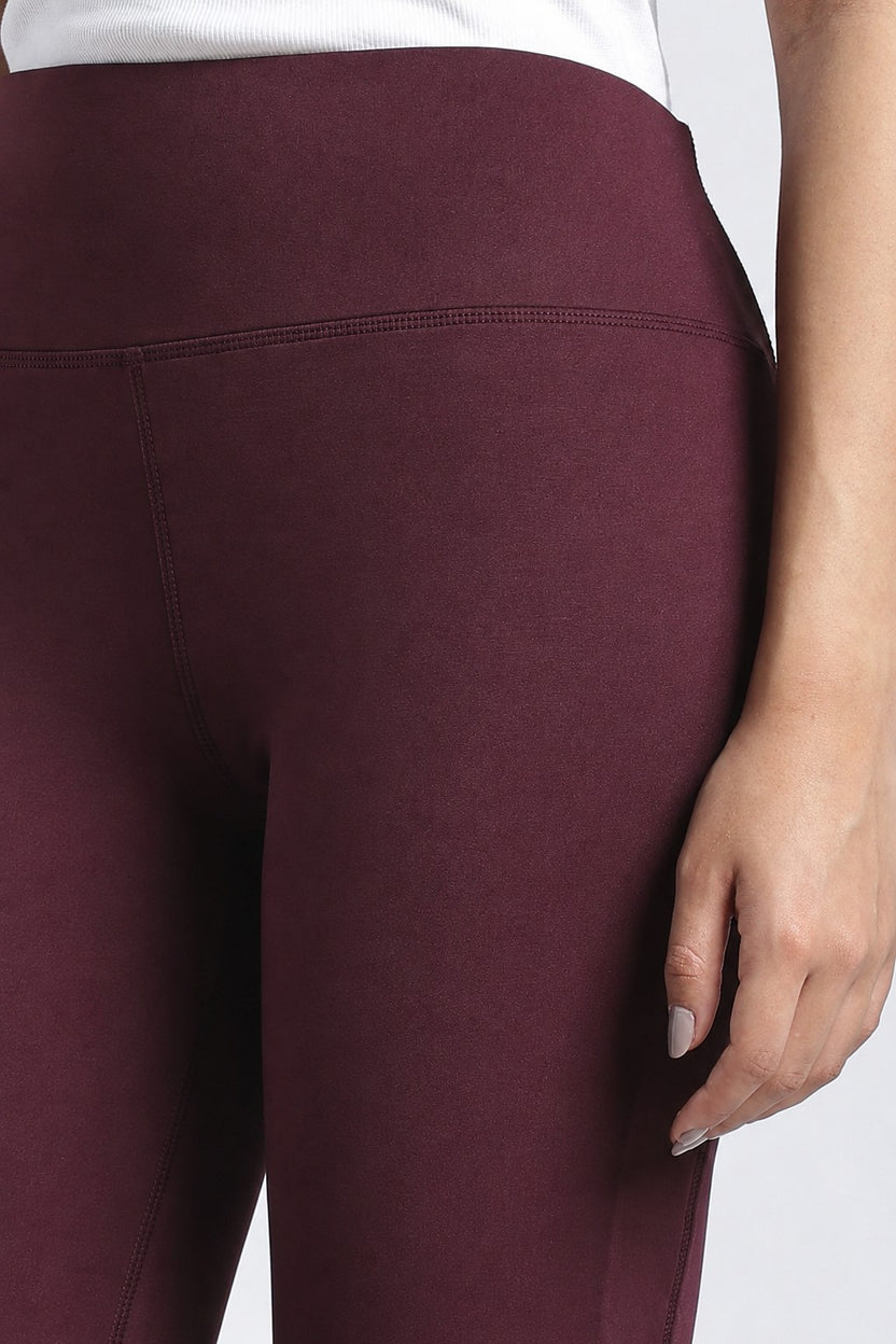 Women Wine High Rise Flared Fit Pant - Image 3