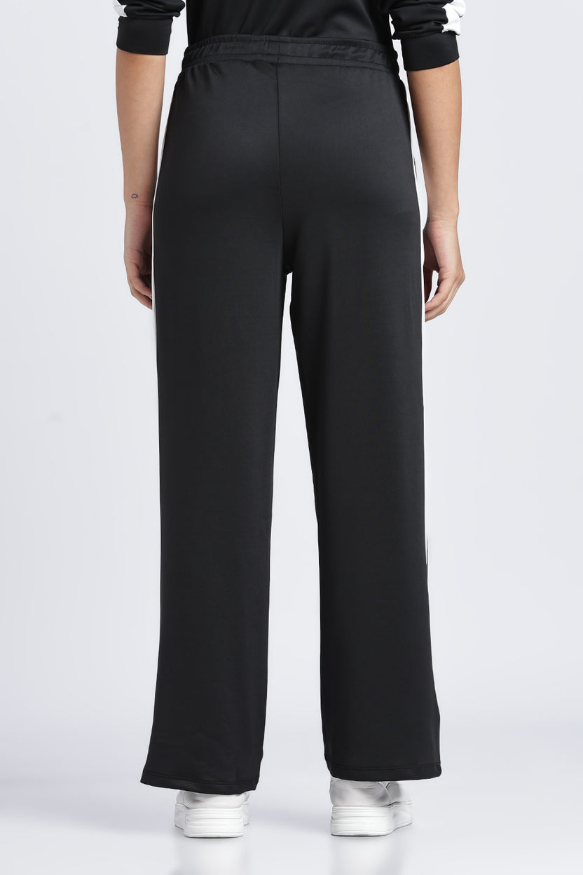 Women Black Relaxed Fit Track Pant With 2 Pocket - Image 5