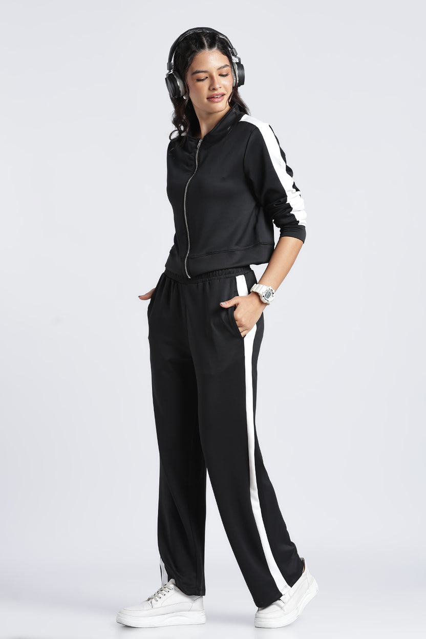 Women Black Color Block Regular Fit Sweatshirt - Image 6