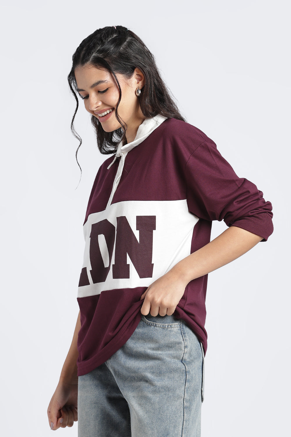 Women Maroon Drop Shoulder Sleeves Regular Fit Sweatshirt - Image 4