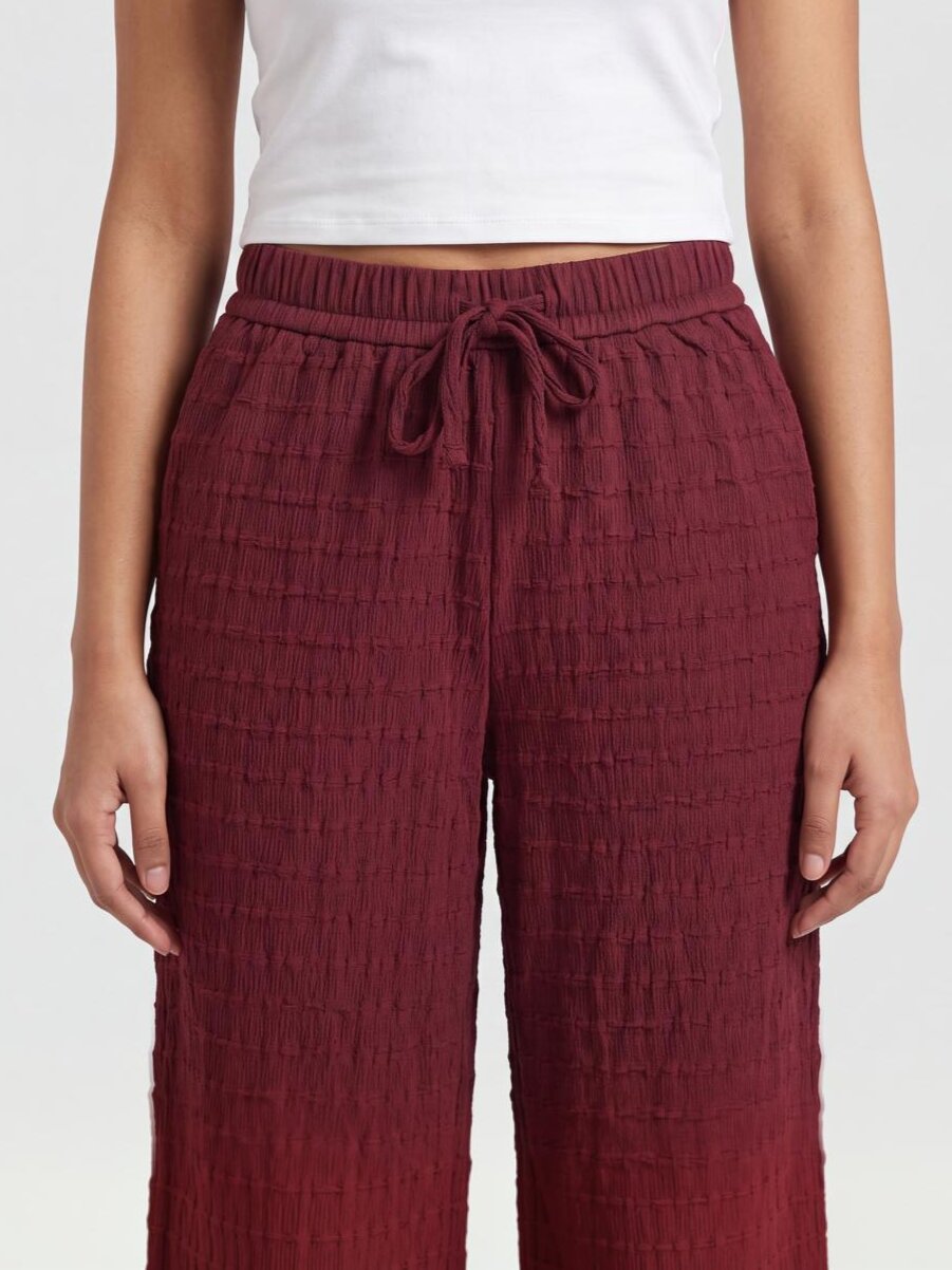 Women Red Straight Fit Trouser With 2 Pocket - Image 3