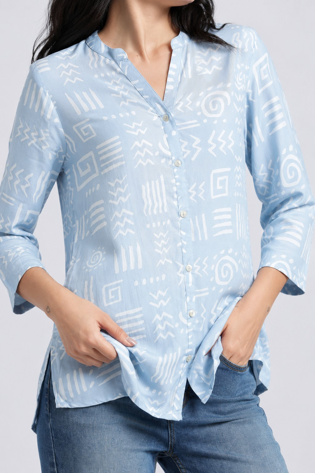 Light Blue Geometric Regular Fit Tunic For Women - Image 3