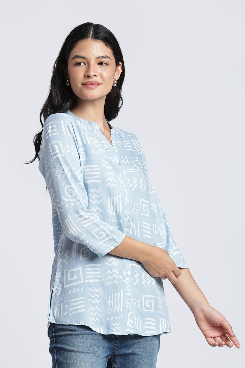 Light Blue Geometric Regular Fit Tunic For Women - Image 4