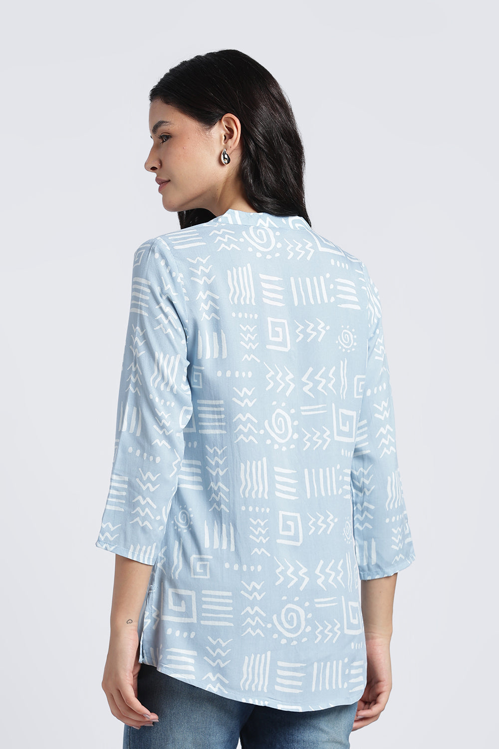 Light Blue Geometric Regular Fit Tunic For Women - Image 5