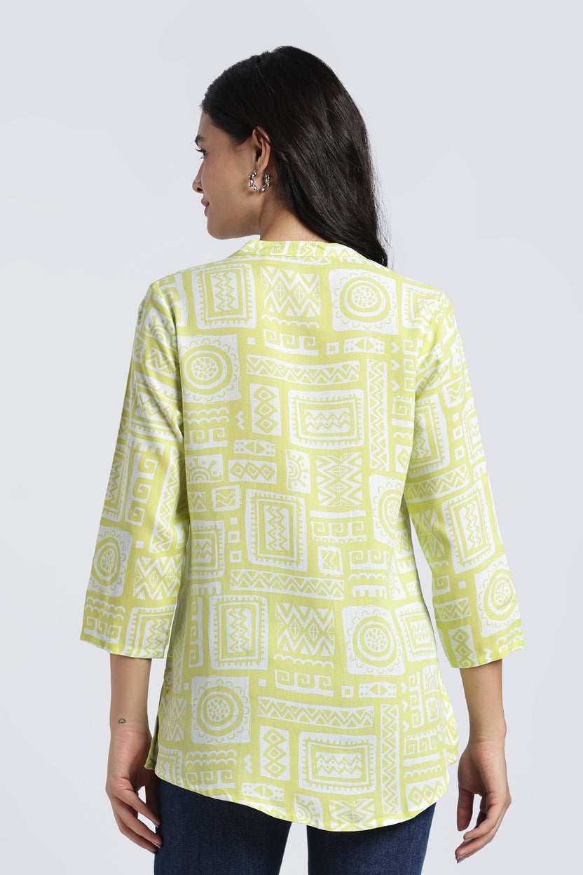 Light Green Geometric Regular Fit Tunic For Women - Image 5