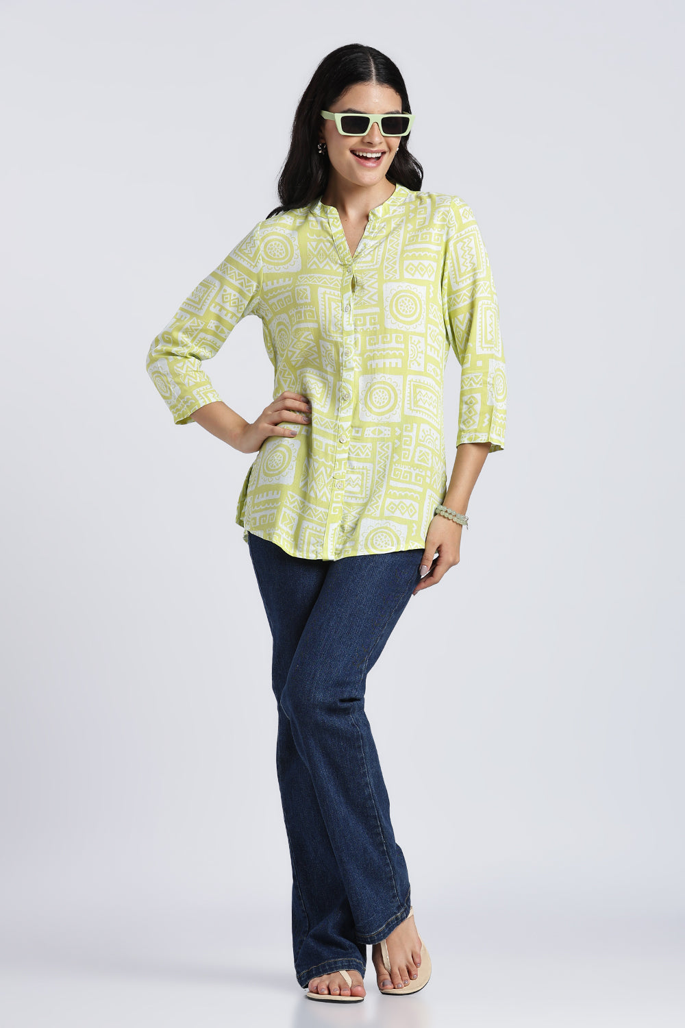 Light Green Geometric Regular Fit Tunic For Women - Image 6