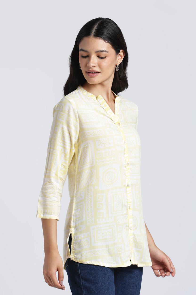 Yellow Geometric Regular Fit Tunic For Women - Image 4