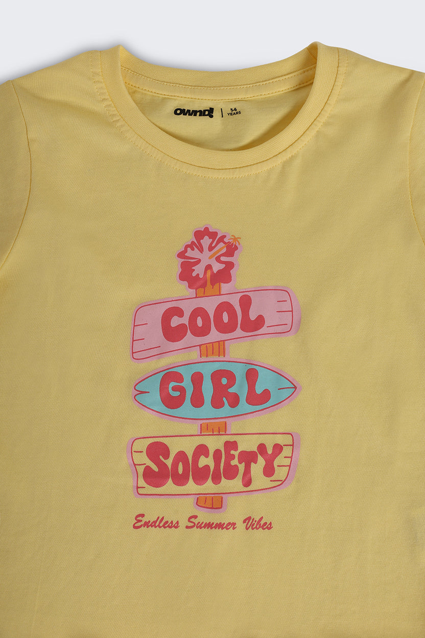 Yellow Graphic Regular Fit T-Shirt For Girls - Image 5