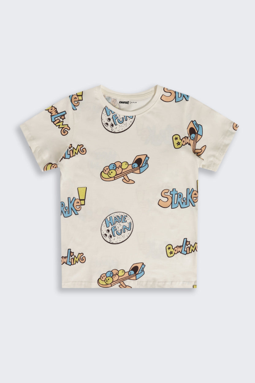 Off White Graphic Regular Fit T-Shirt For Tweens Boys - Image 2