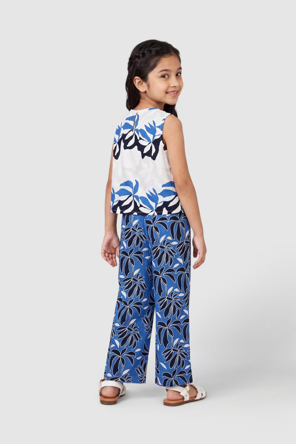 Blue Leaf Print Wide Leg Fit Co Ord Set For Tweens Girls - Image 5