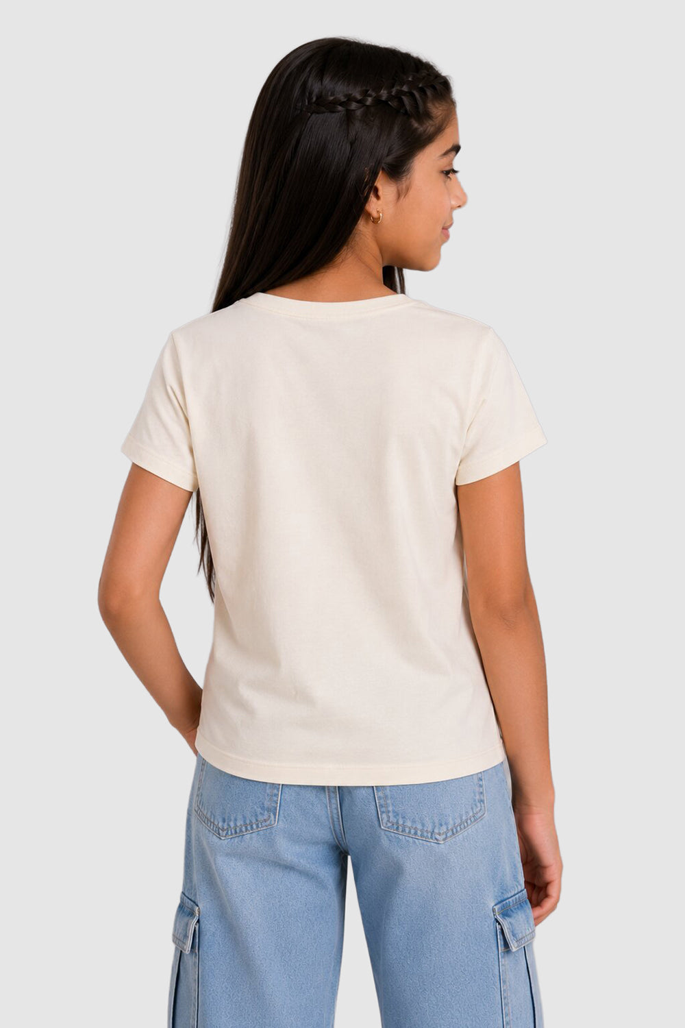 Off White Graphic Regular Fit T-Shirt For Tweens Girls - Image 4