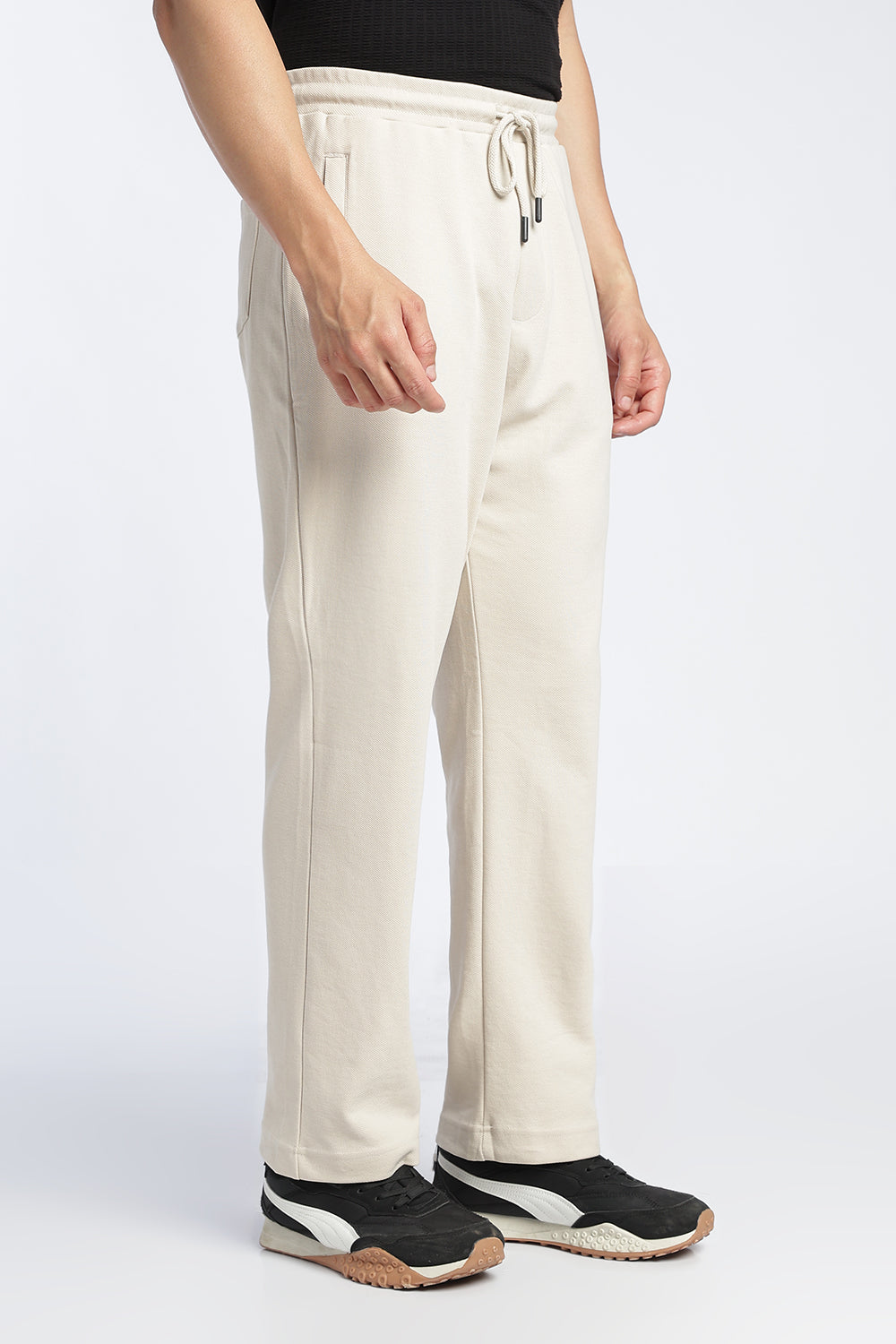 Beige Relaxed Fit Jogger With 2 Pocket For Men - Image 4