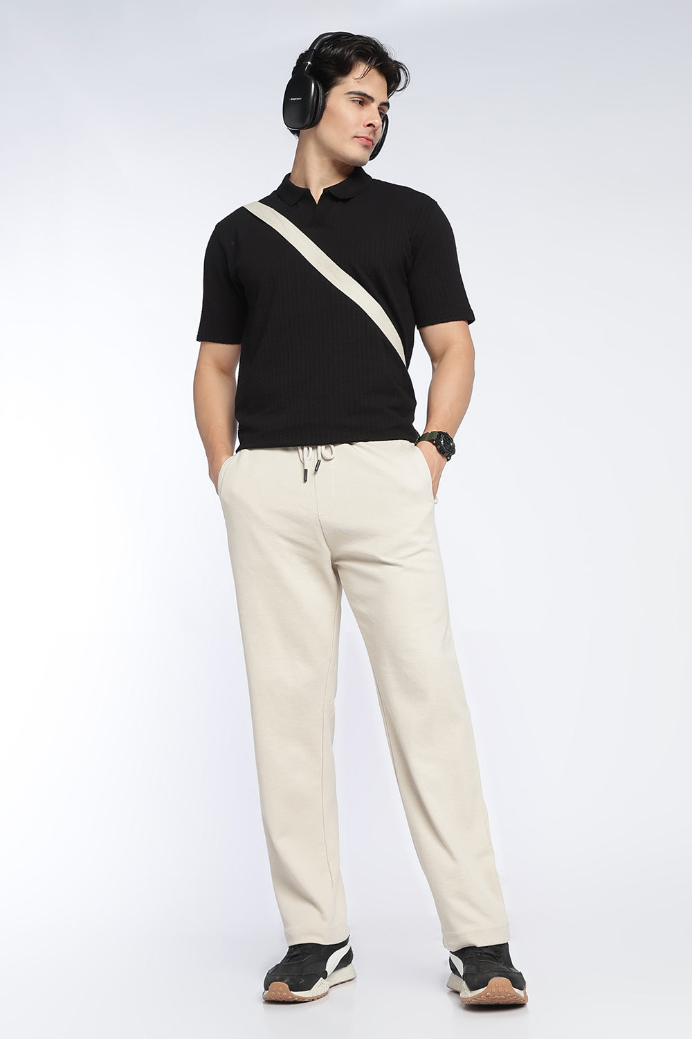Beige Relaxed Fit Jogger With 2 Pocket For Men - Image 6