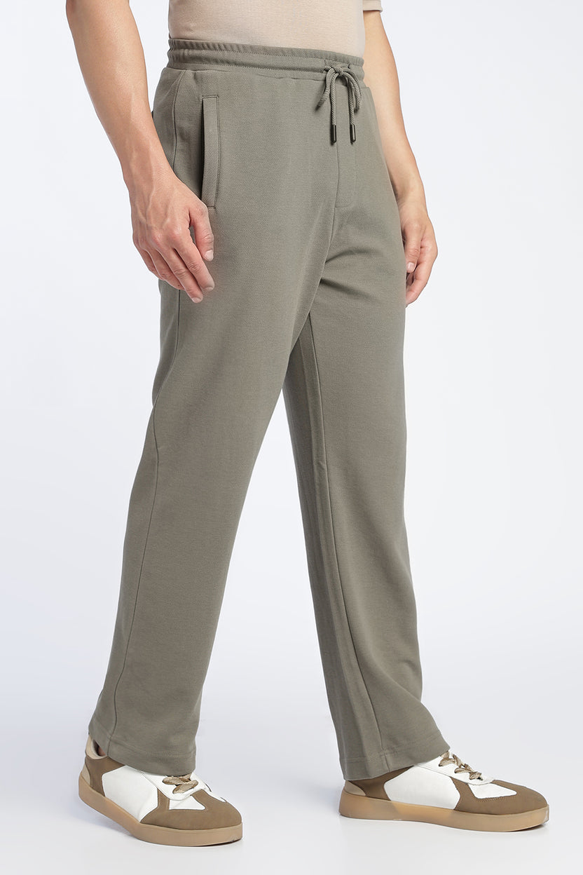 Olive Relaxed Fit Jogger With 2 Pocket For Men - Image 4