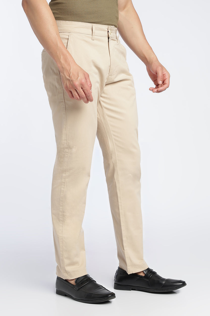 Beige Regular Fit Chinos With 4 Pocket For Men - Image 4
