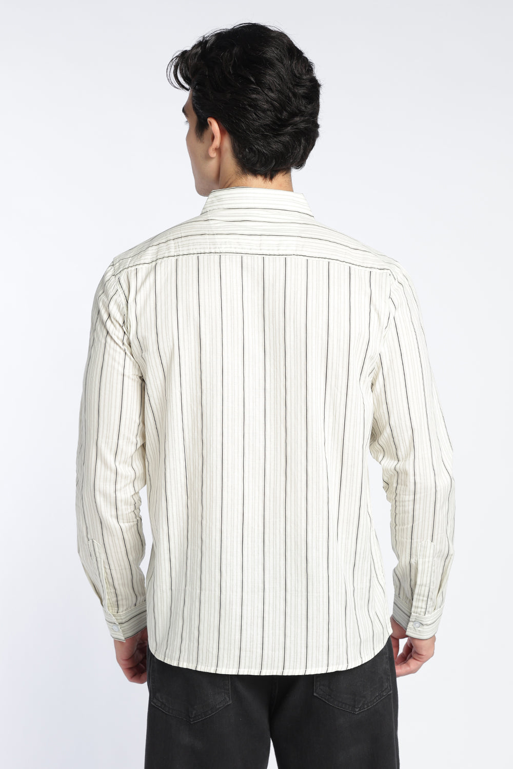 Off White Stripes Regular Fit Shirt For Men - Image 5
