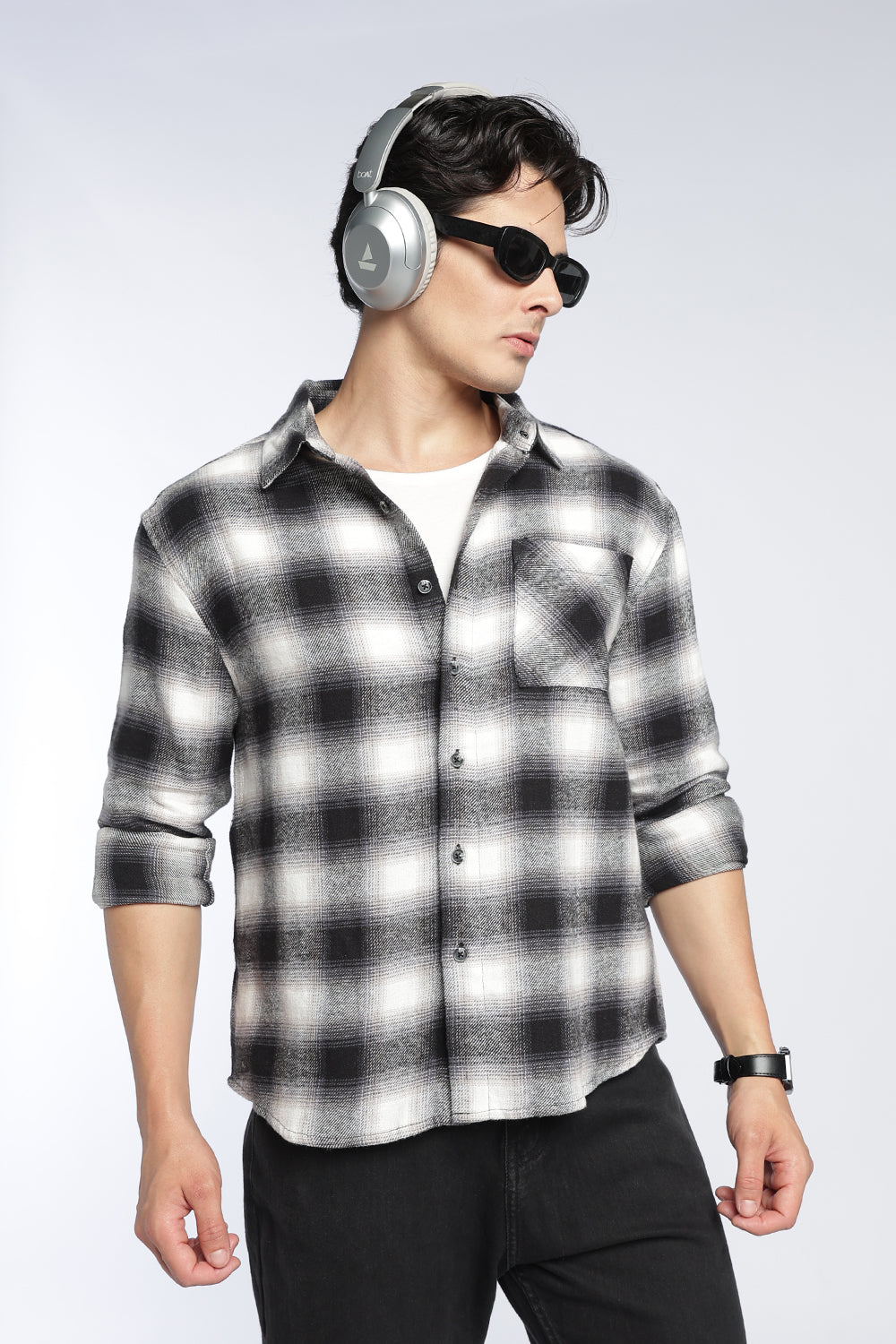Black Cotton Regular Fit Shirt For Men - Image 1