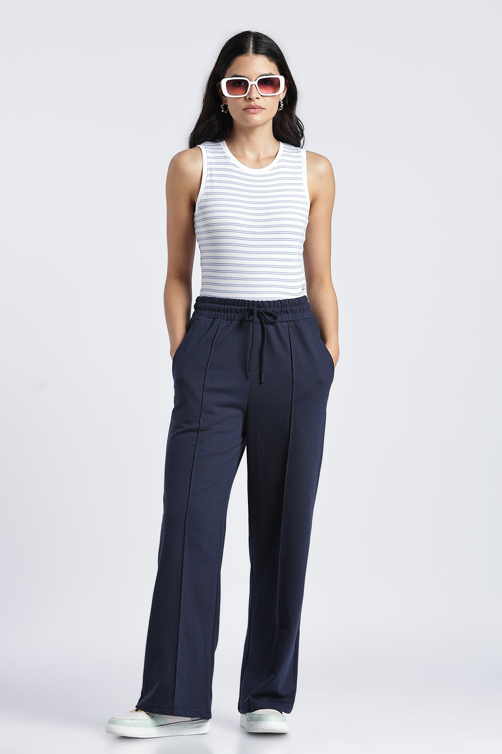 Navy Regular Fit Trouser With 2 Pocket For Women - Image 6