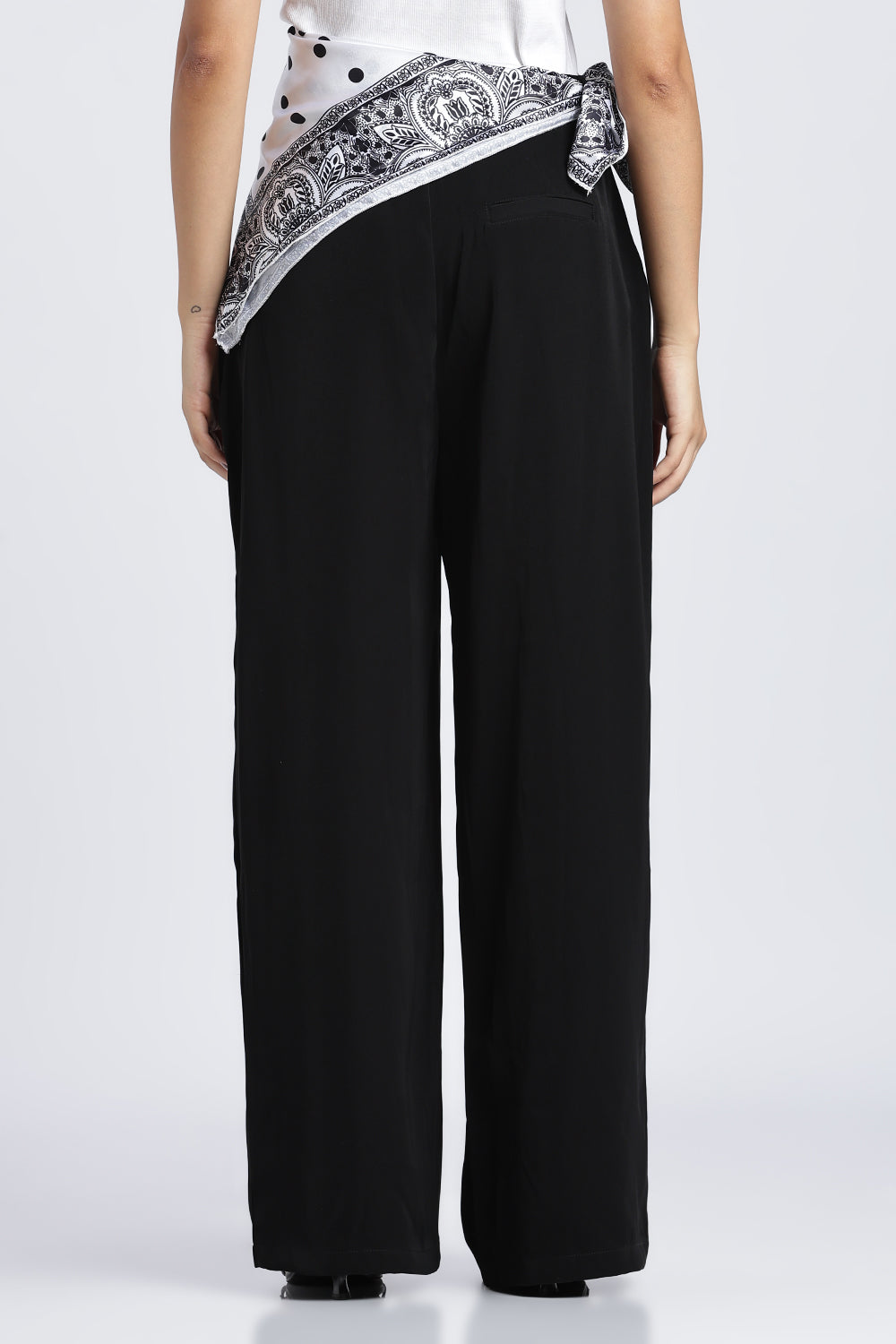Black Wide Leg Fit Palazzo With 3 Pocket For Women - Image 5