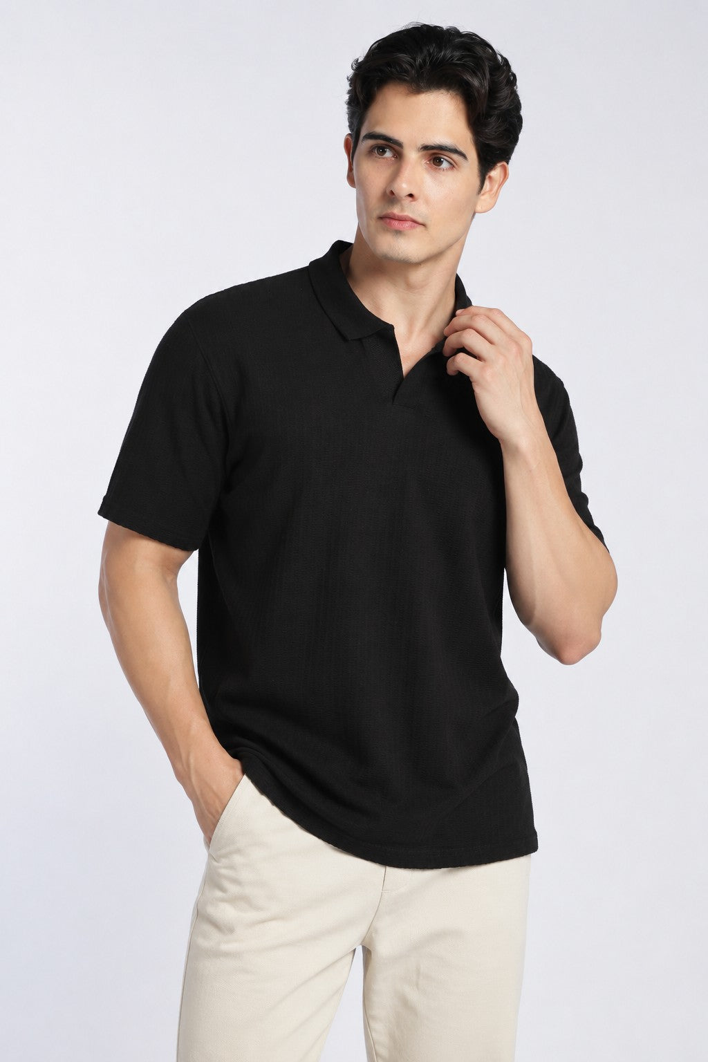 Black Everyday Essentials Regular Fit Polo T-Shirt For Men - Image 2