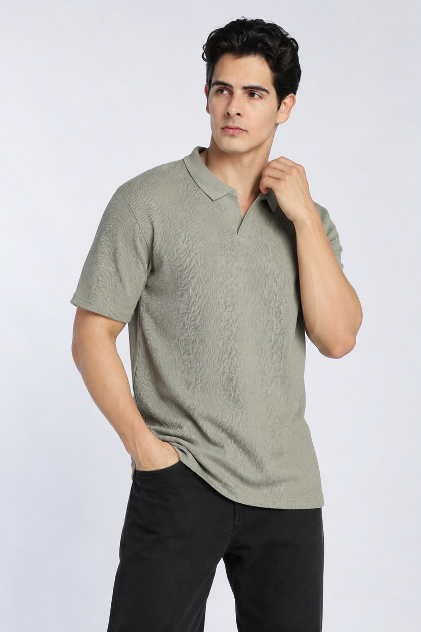 Olive Textured Regular Fit Polo T-Shirt For Men - Image 2