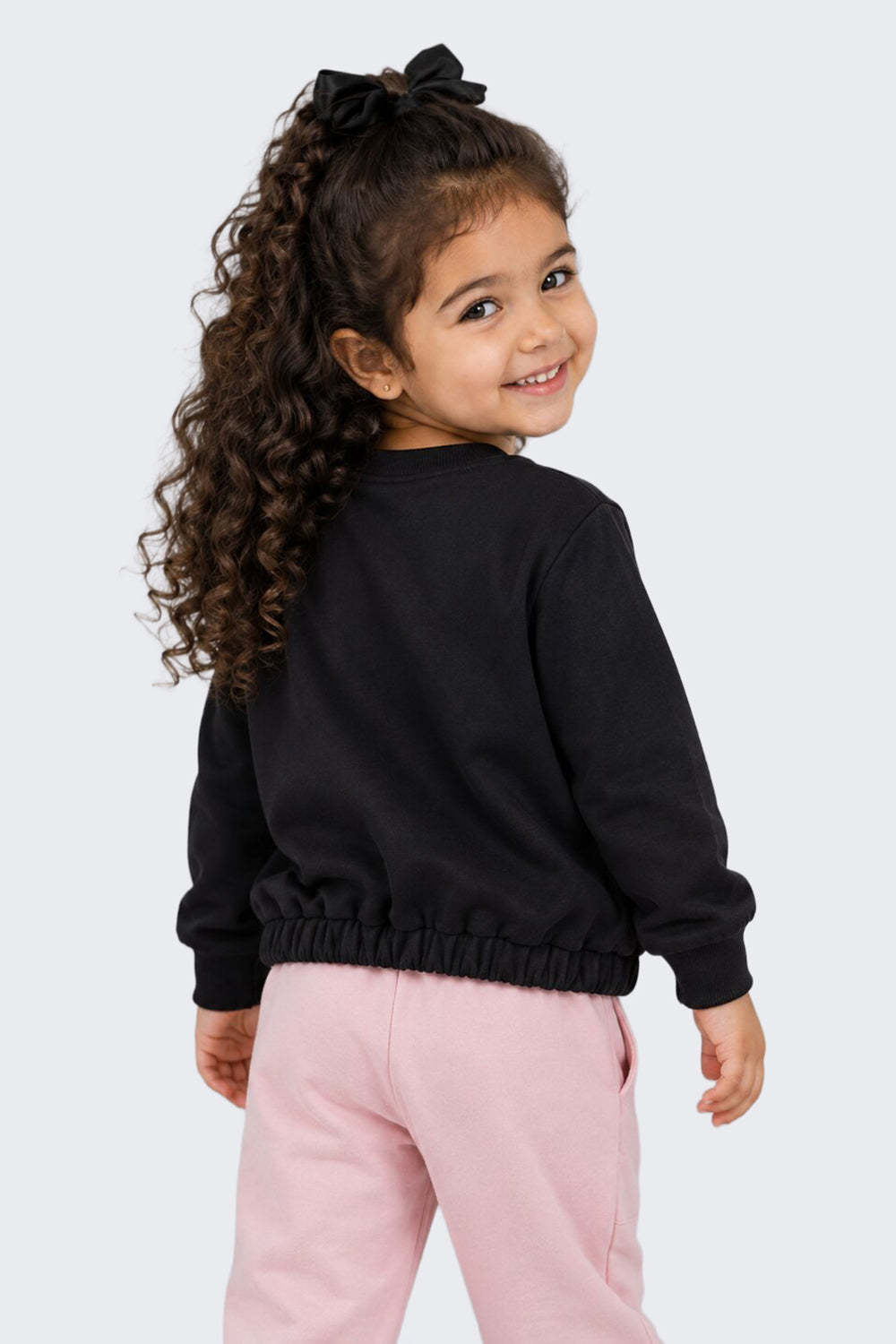Girls Regular Fit Black Graphic Sweatshirt - Image 3