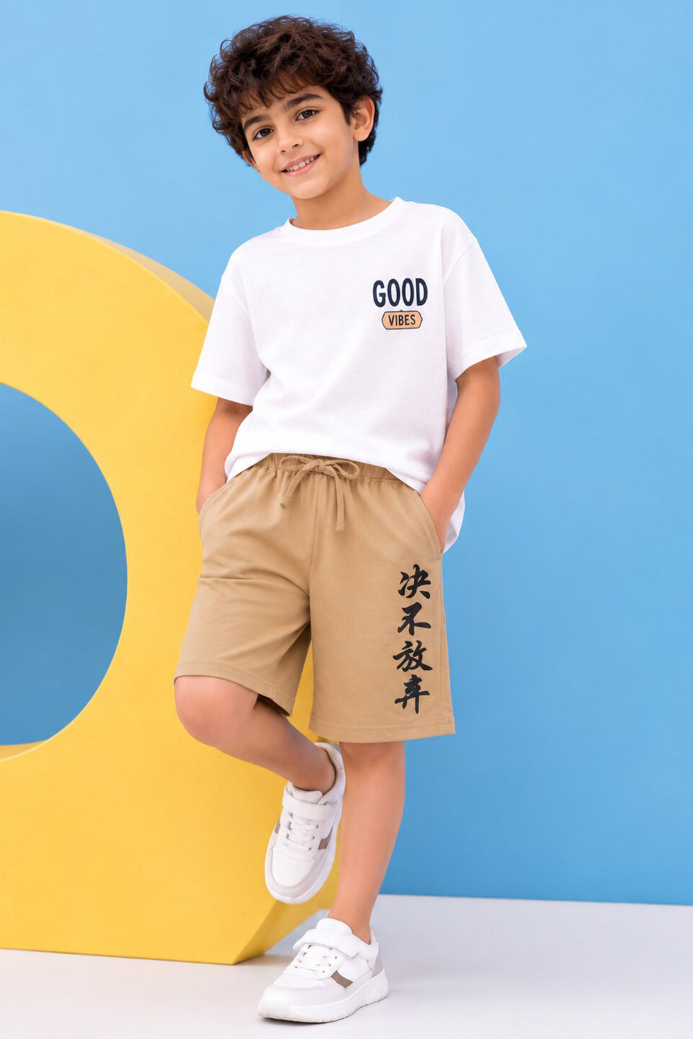 Tweens Boys Regular Fit Beige Placement Design Shorts - Image 1