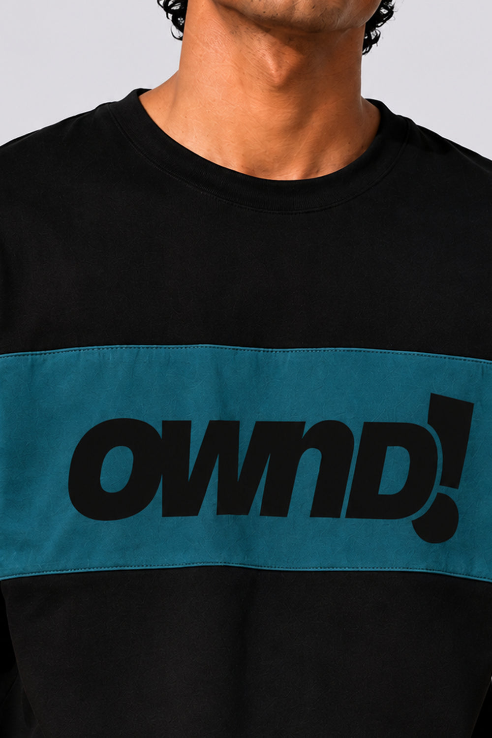 Mens Regular Fit Black Logo T-Shirt - Image 3