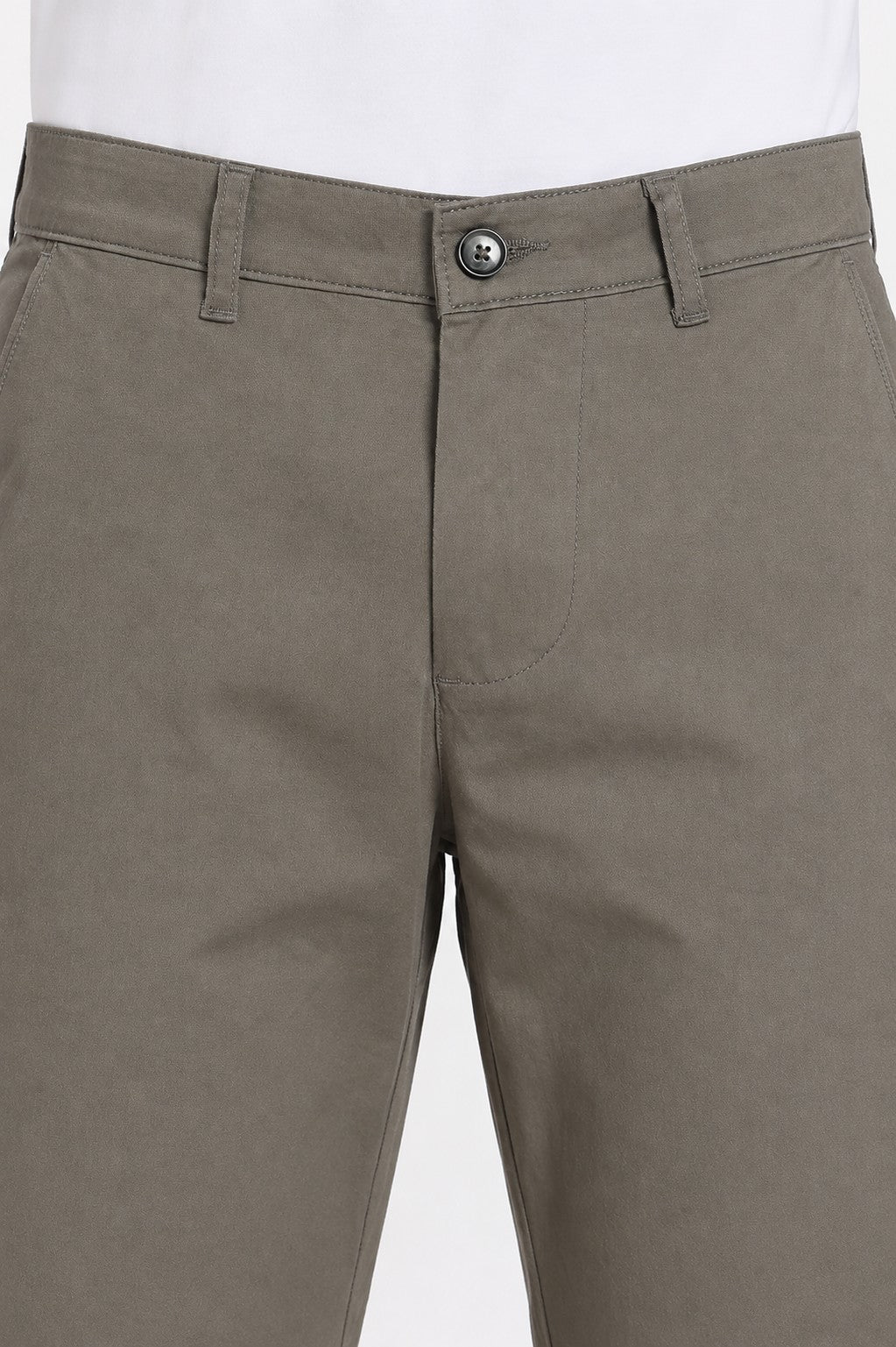 Mens Regular Fit Olive Solid Shorts - Image 3