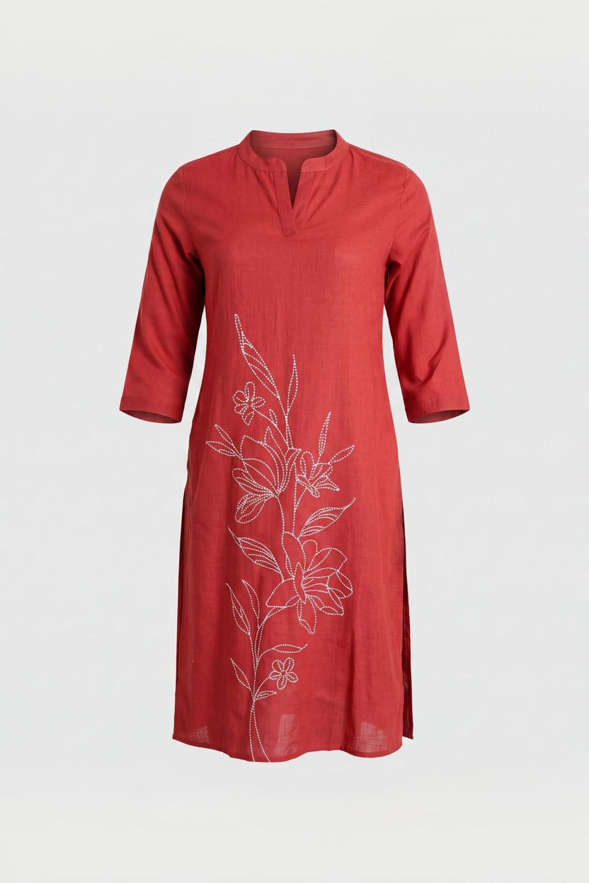 Womens Regular Fit Red Floral Embroidered Kurta - Image 7
